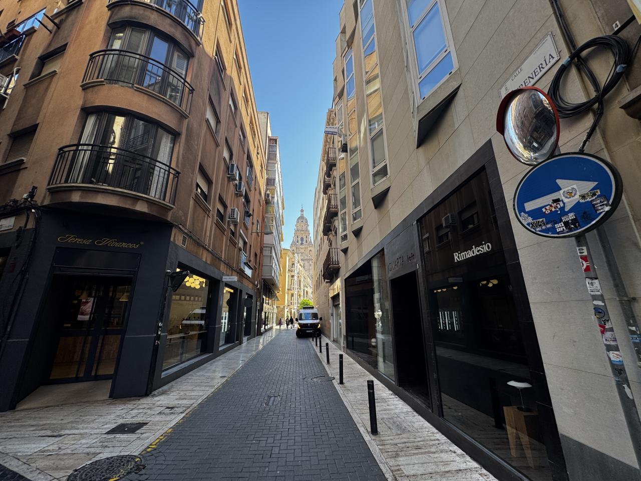  APARTAMENTO EN PUXMARINA